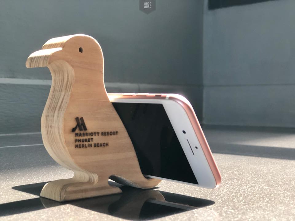 ที่ตั้งโทรศัพท์ตั้งโต๊ะ