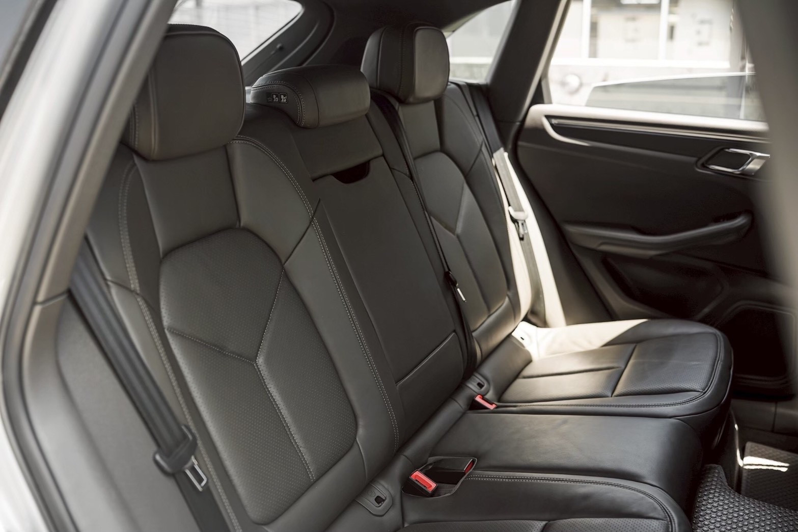 Porsche Macan 2.0 ปี 2017