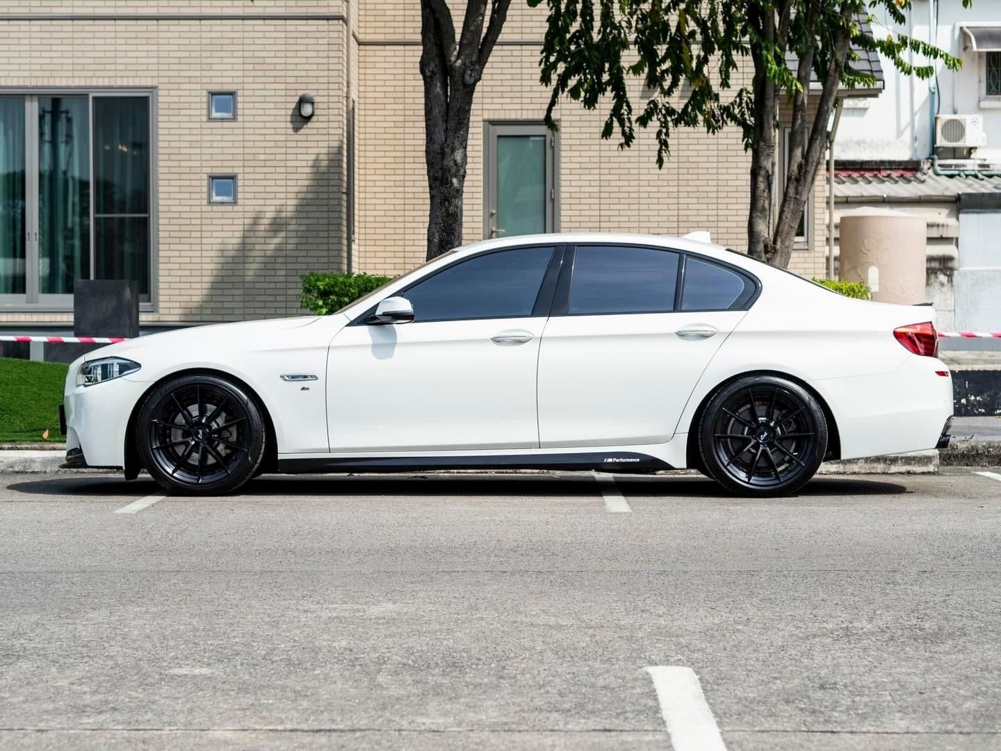 BMW 525d M SPORT LCi (F10) ปี 2014