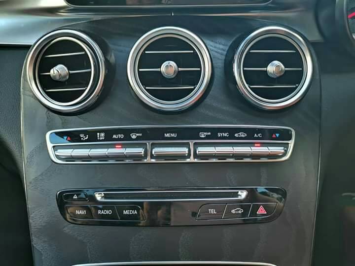 Benz GLC 250d AMG ปี2017