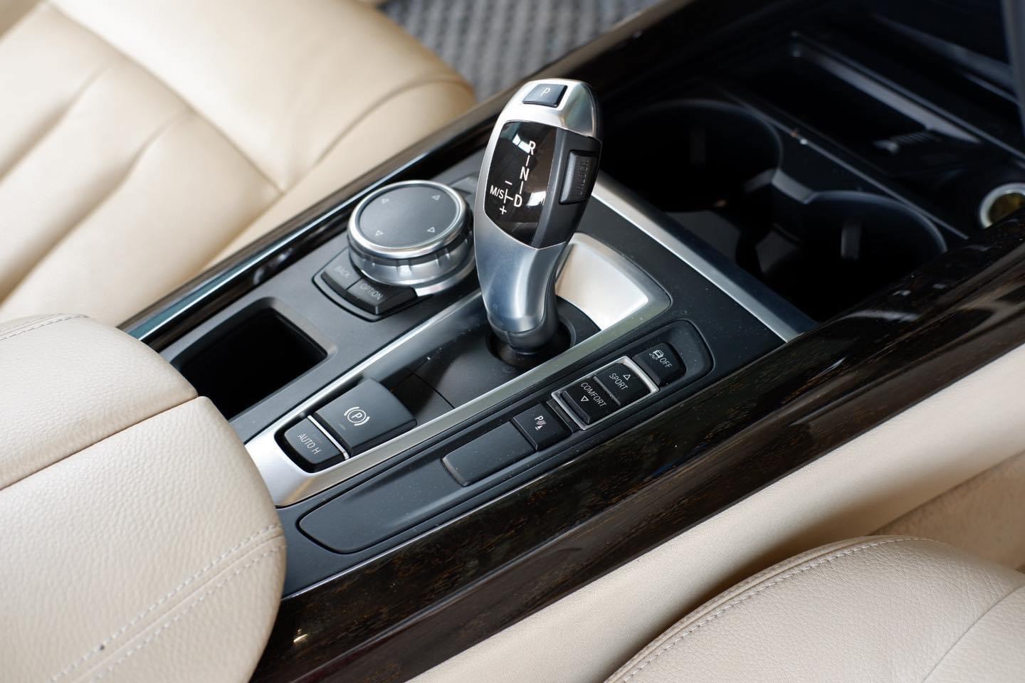 BMW X5 SDrive 25d F15 ปี 2015