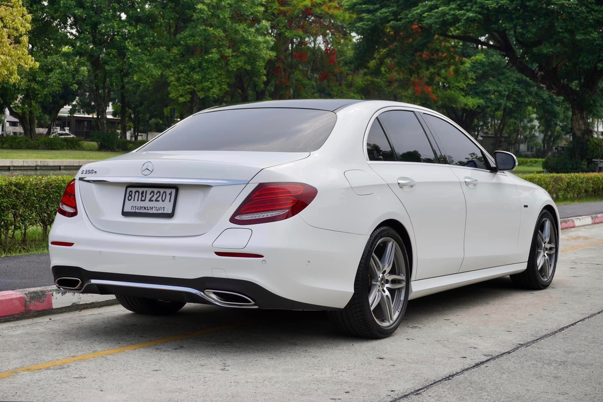 Mercedes Benz E350e AMG Dynamic ปี 2019