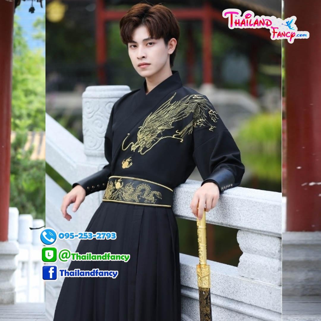 ชุดเช่าแฟนซีผู้ชาย เช่าชุดจอมยุทธ์จีน ชุดแฟนซีนานาชาติ ชุดจีนโบราณผู้ชาย ชุดเจ้ายุทธภพ ชุดจอมยุทธ์ร่วมสมัย ชุดจีนกำลังภายใน ชุดเช่าจอมยุทธชายชุดสีดำเสื้อคลุมดำขนเฟอร์เทา
