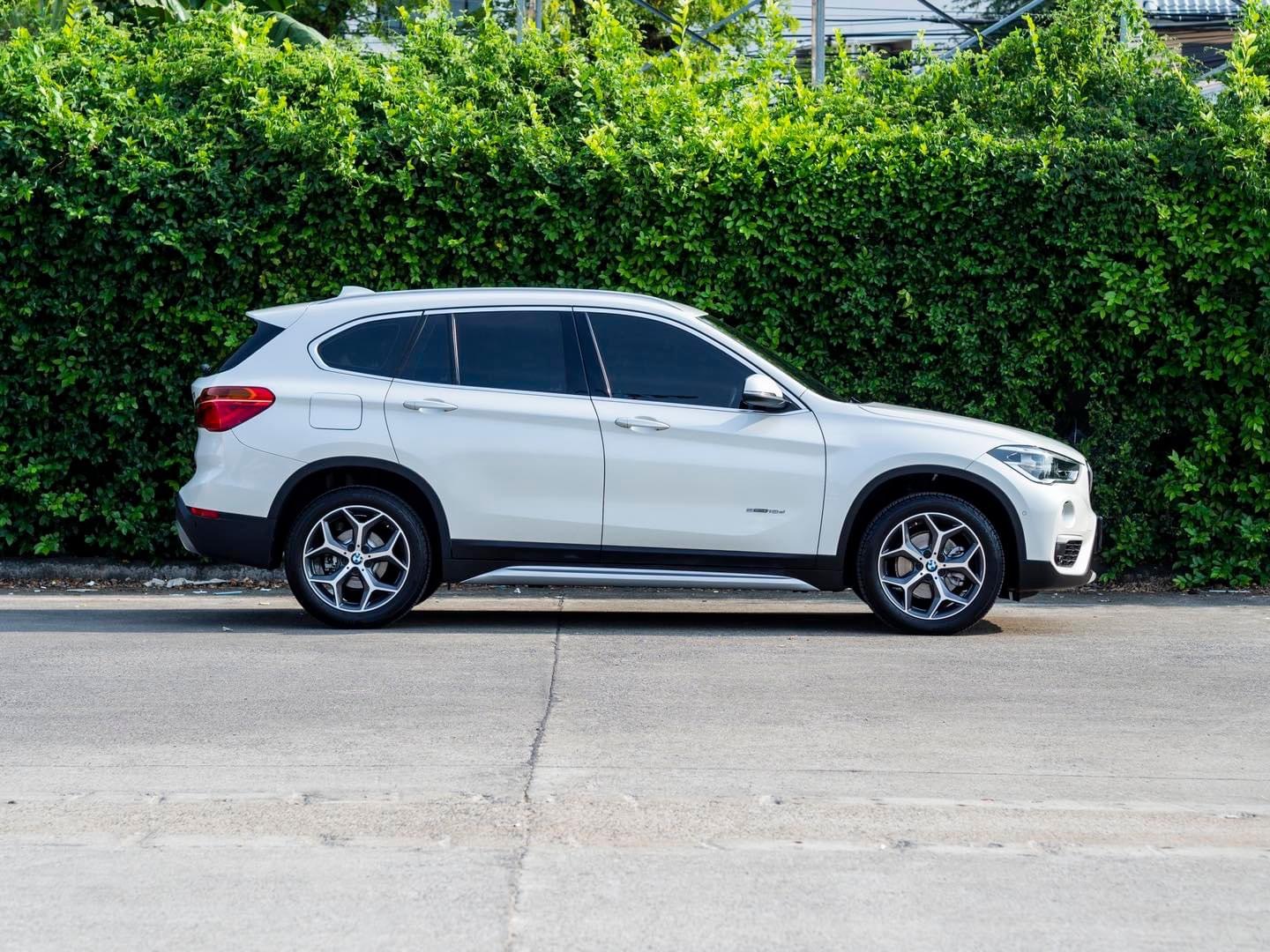 BMW X1 X Line 18d ปี 2017