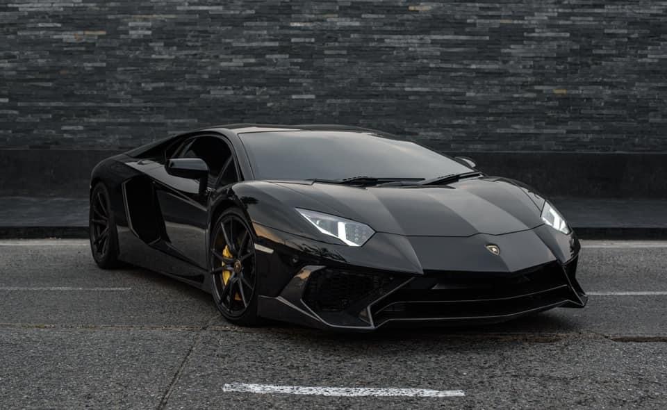 Lamborghini Aventardor Lp700-4 SV look ปี 2012