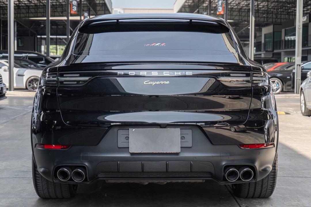 Porsche Cayenne Lightweight ปี 2020