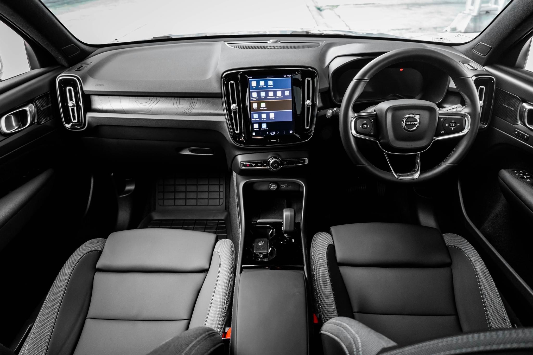 Volvo XC40 Recharge Pure Electric ปี 2023