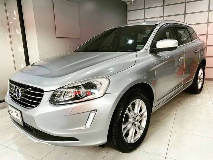 Volvo XC60 D4 Drive 2.0 V5 163 hp ปี 2014