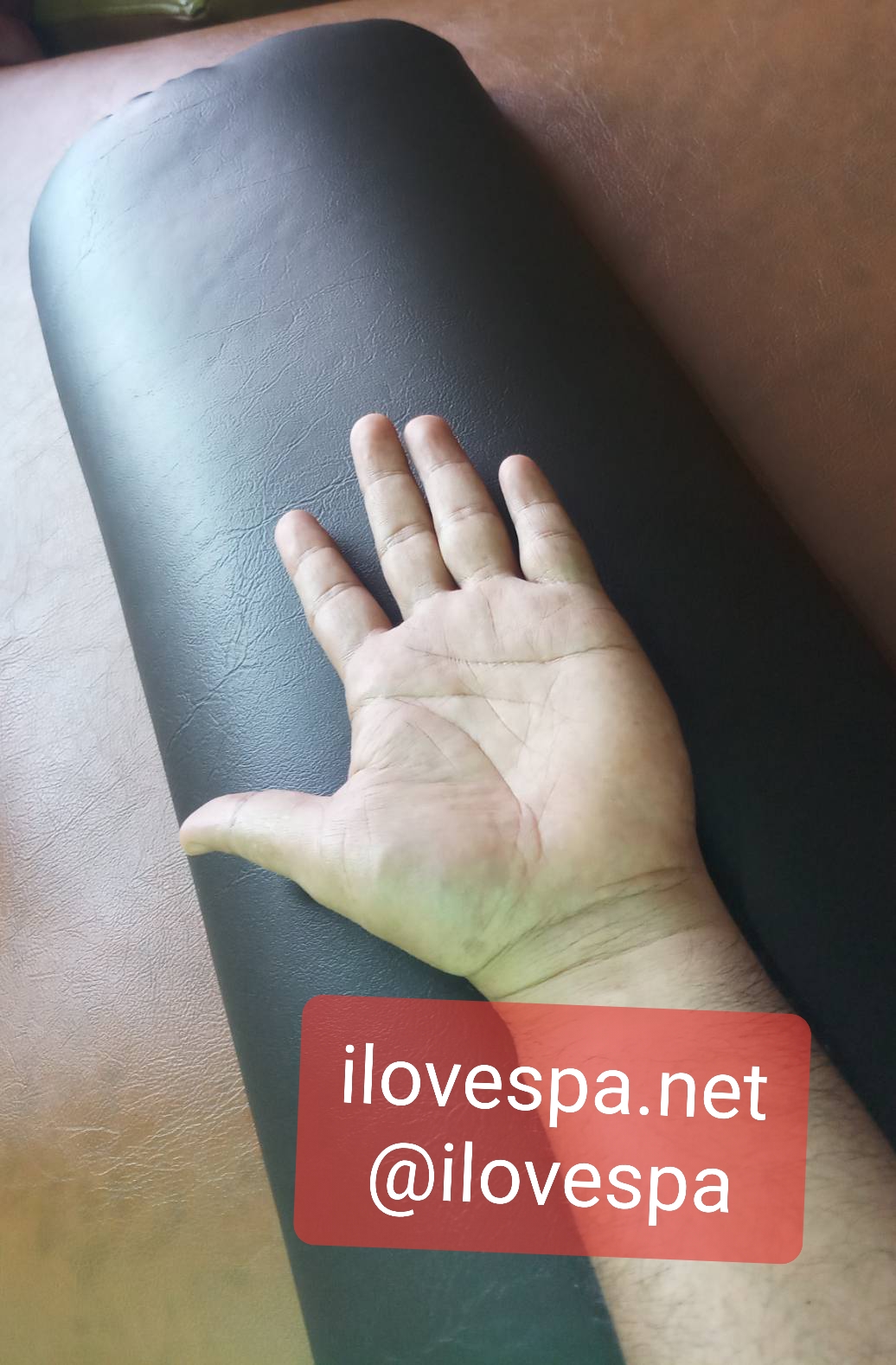 หมอนหนุนรองเข่า