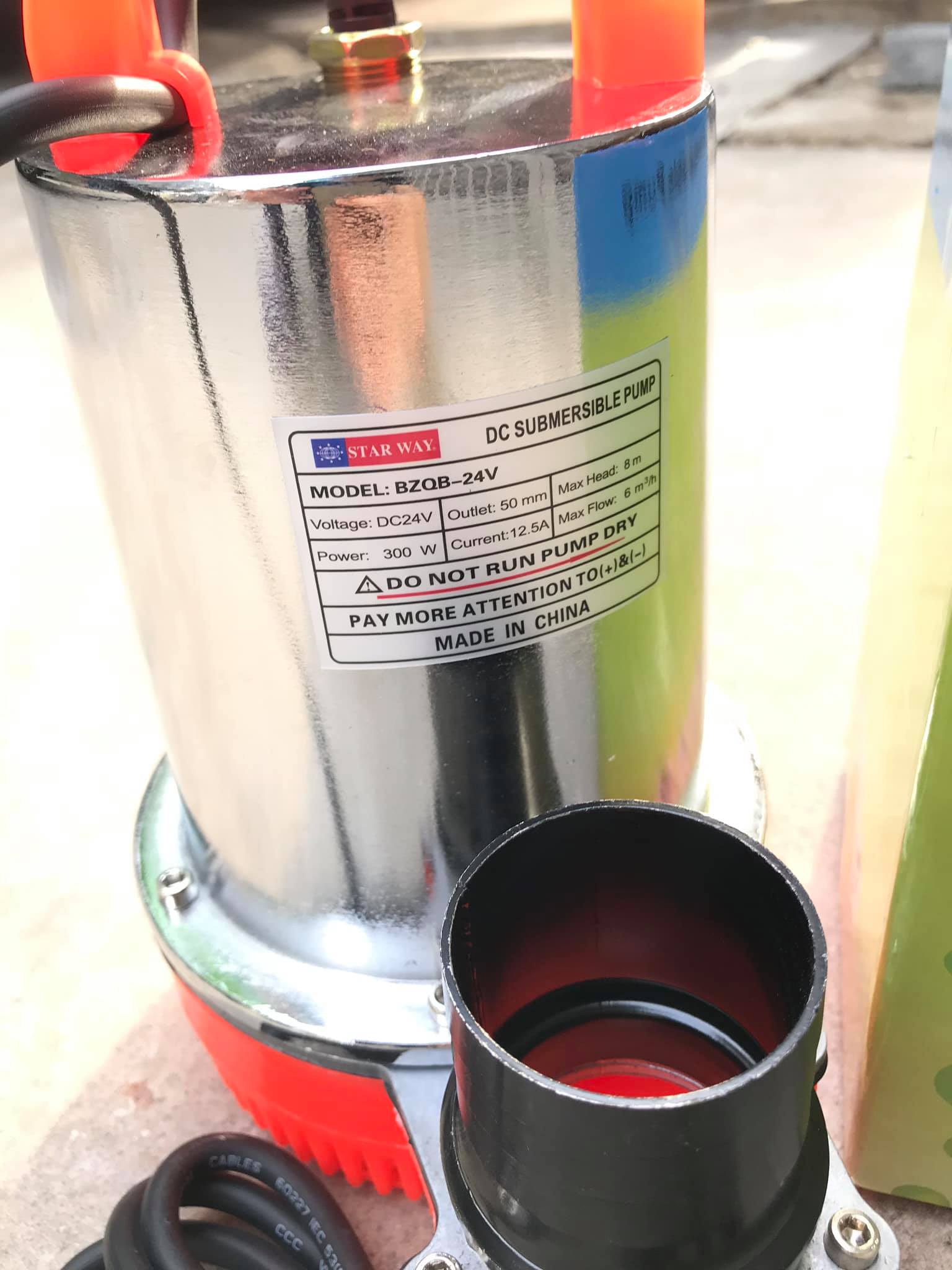 ไดโว่ ปั๊มแช่แบตเตอรรี่ DC 24v ยี่ห้อ STARWAY