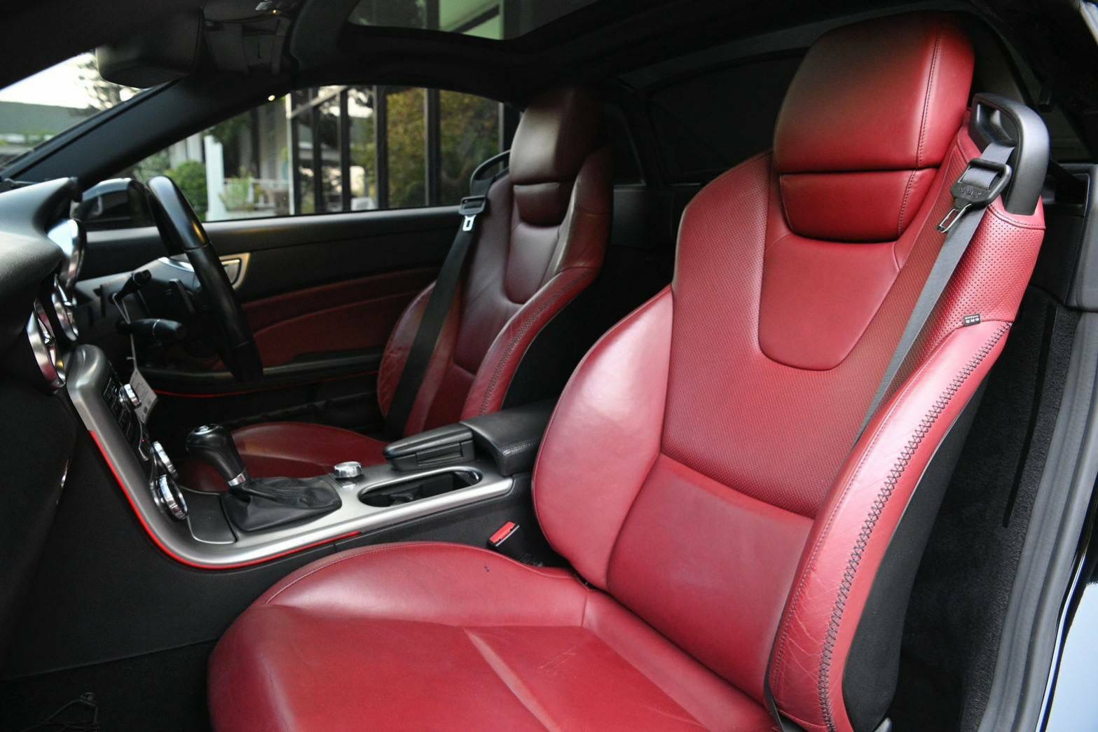 Mercedes-Benz SLK250 ปี 2012