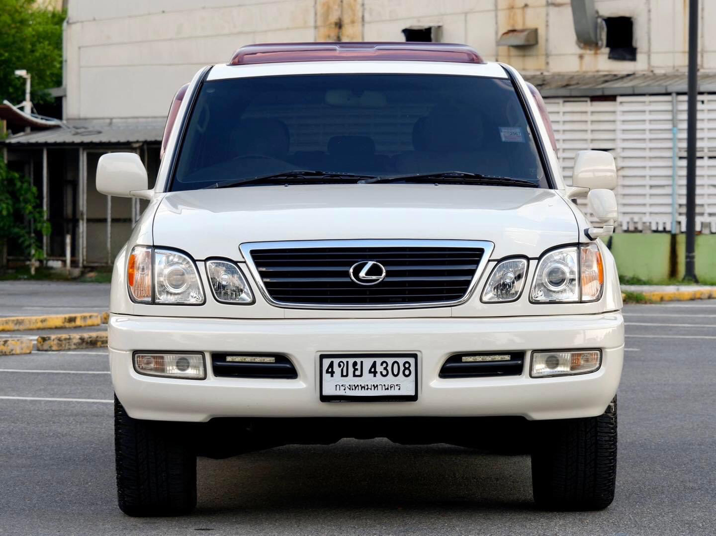 Lexus LX470 4.7L Cygnus รถออกห้าง Lexus Thailand ปี 2001