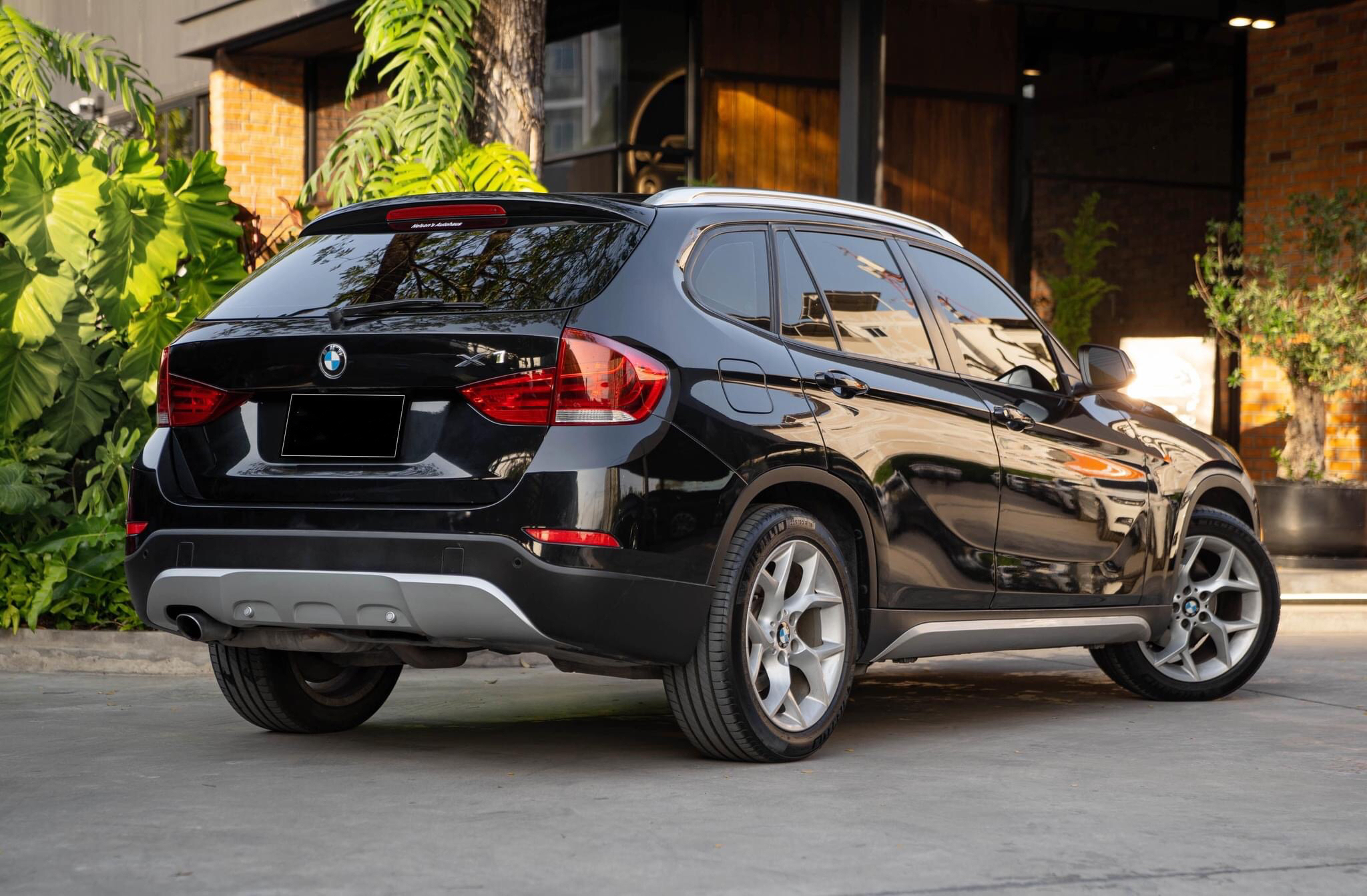 BMW X1 1.8sDrive XLine LCI ปี 2013