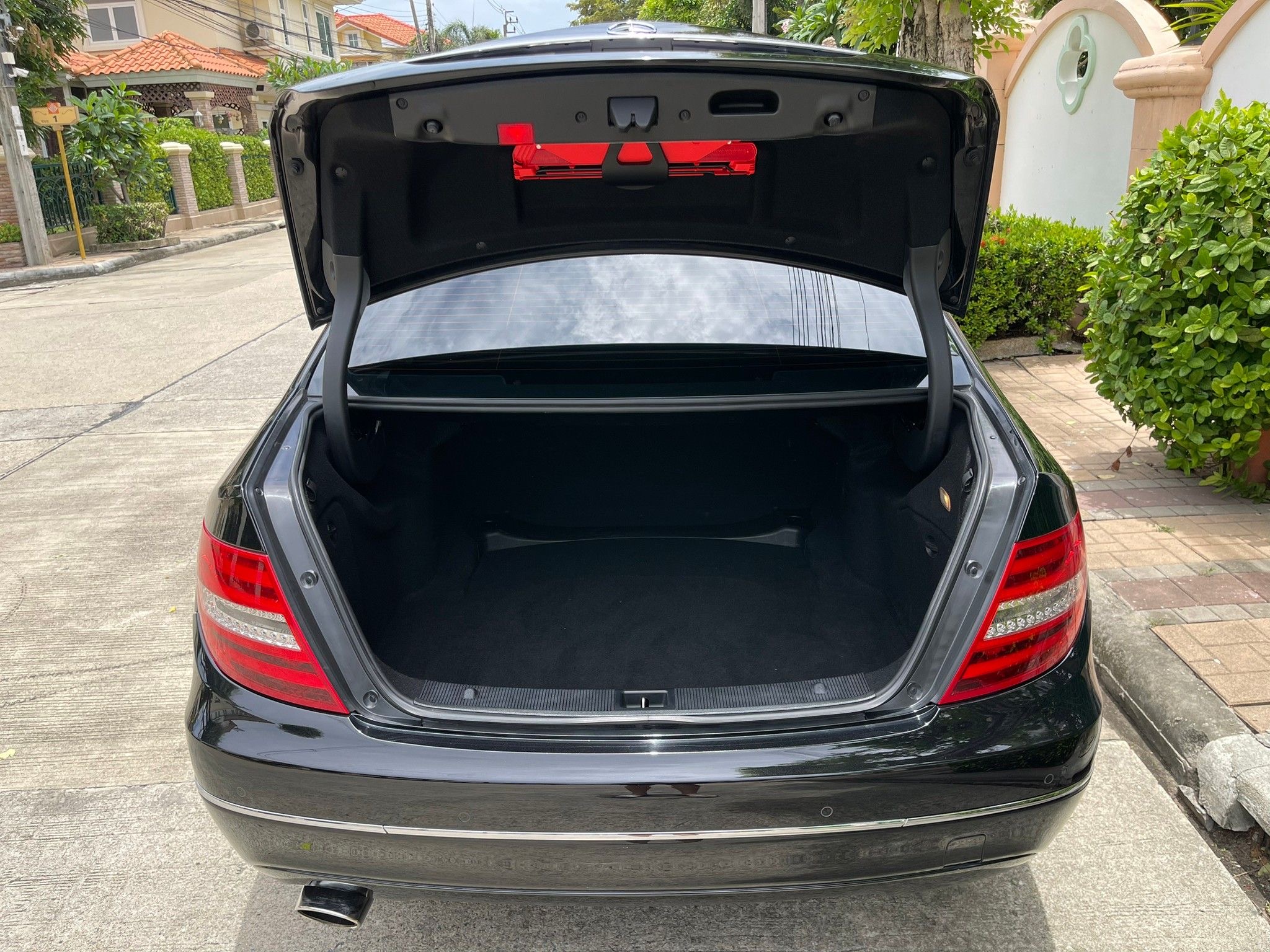 MERCEDES BENZ C-CLASS, C200 CGI W204 ปี 2012