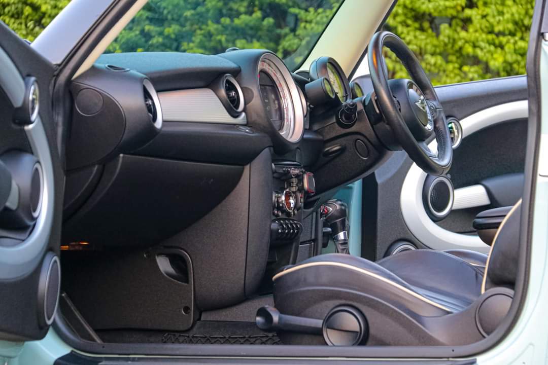 Mini Cooper S R56 Look 2 LCI ปี2014