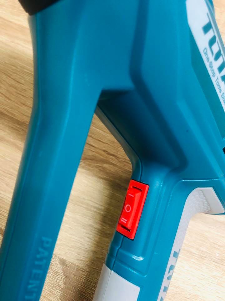 เป่าลมร้อน TOTAL รุ่นงานหนัก