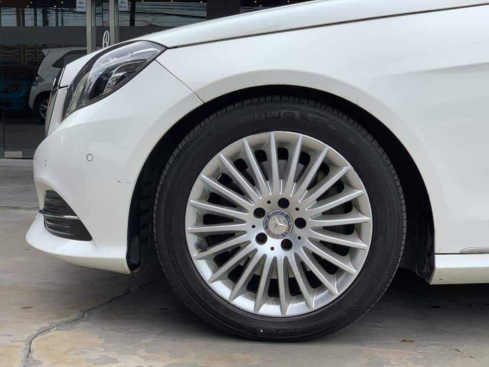 Mercedes-Benz E300 Bluetec Hybrid ปี 2013