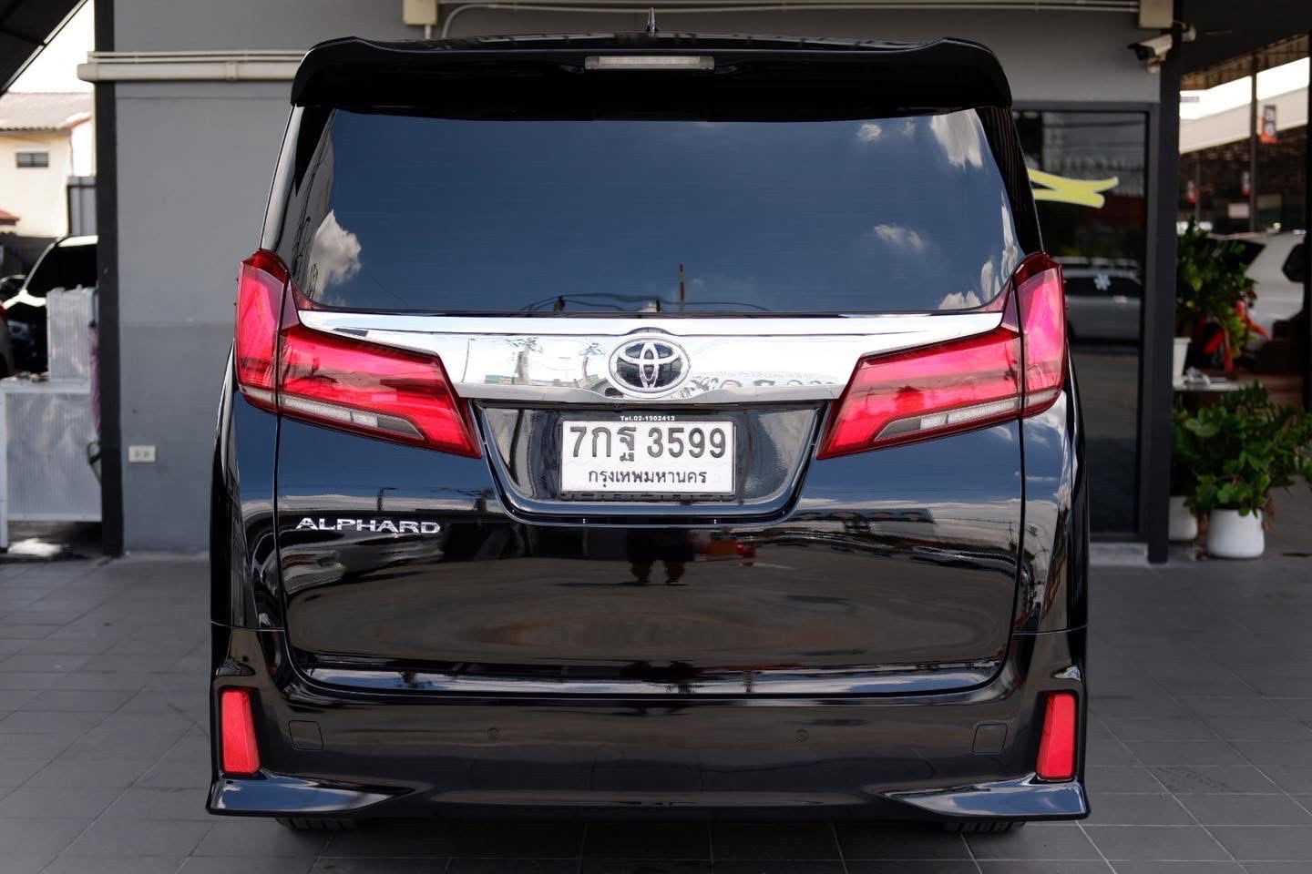 TOYOTA Alphard 2.5 SC Package Topสุด ปี 2021 แท้