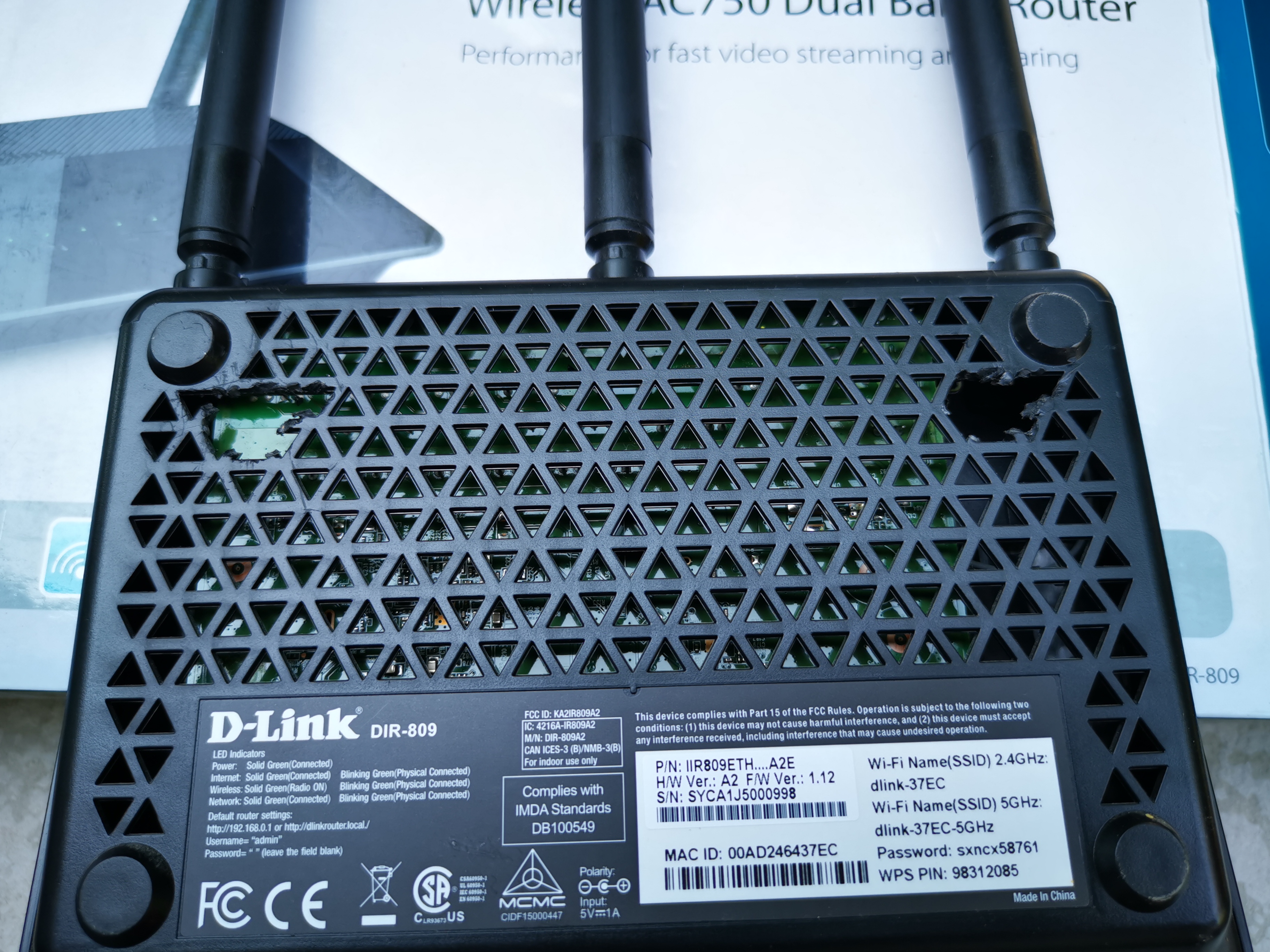 Router D-LINK (DIR-809) Wireless AC750 Dual Band
