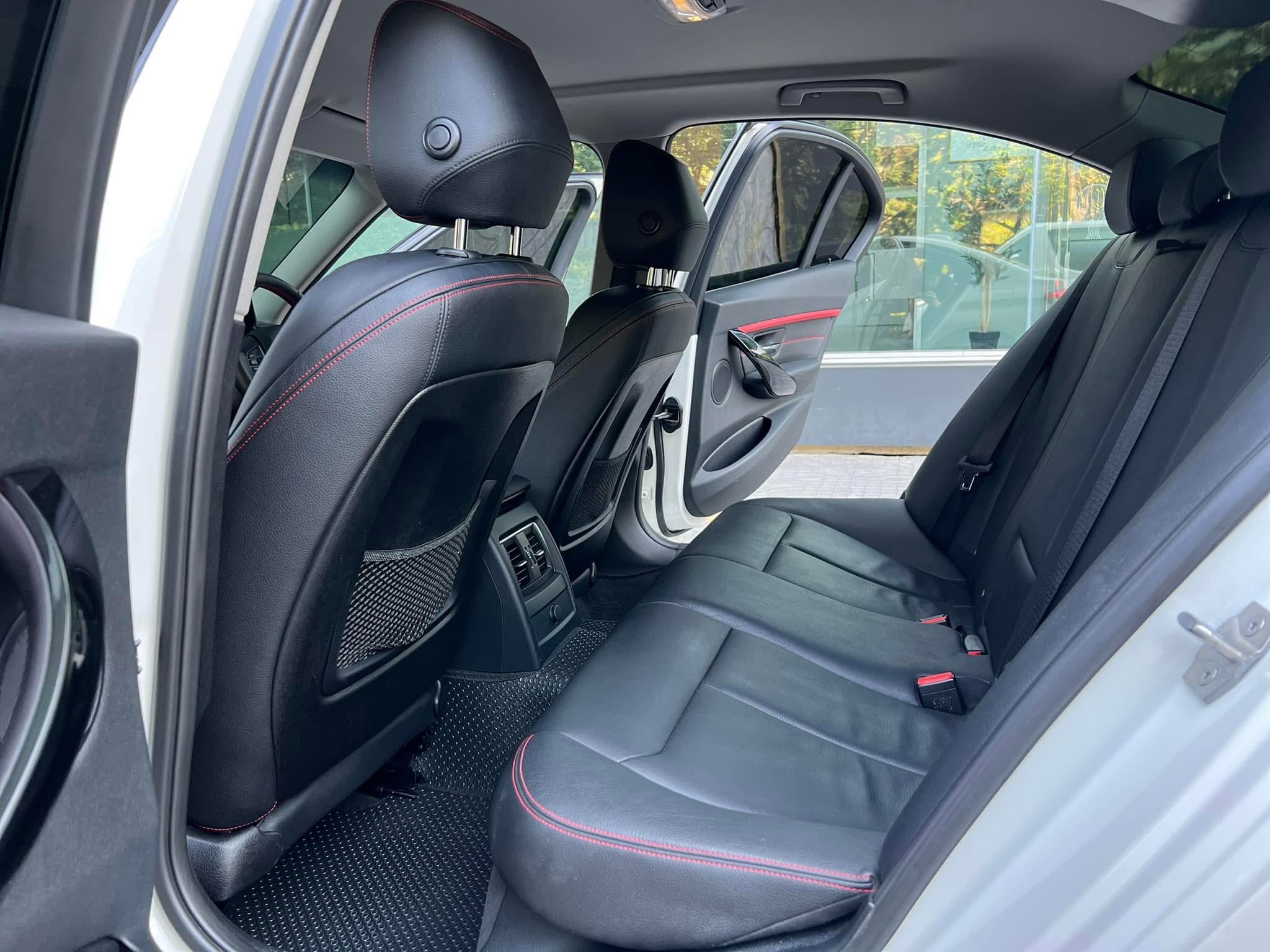 BMW F30 320i Sport LCI ปี 2016