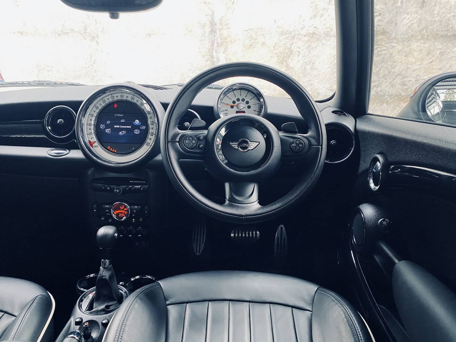 MINI HATCH COOPER S โฉม HATCH ปี 2011