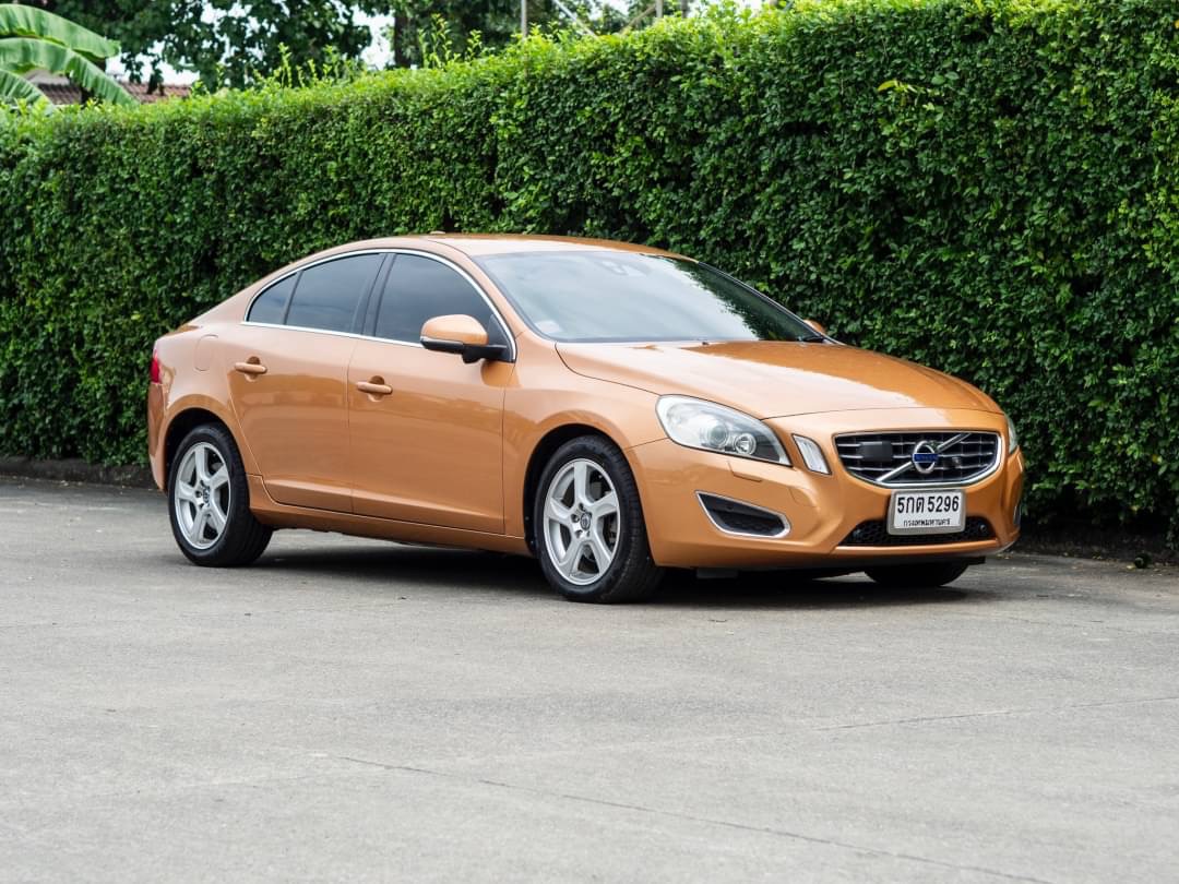 VOLVO S60 2.0T ปี 2011