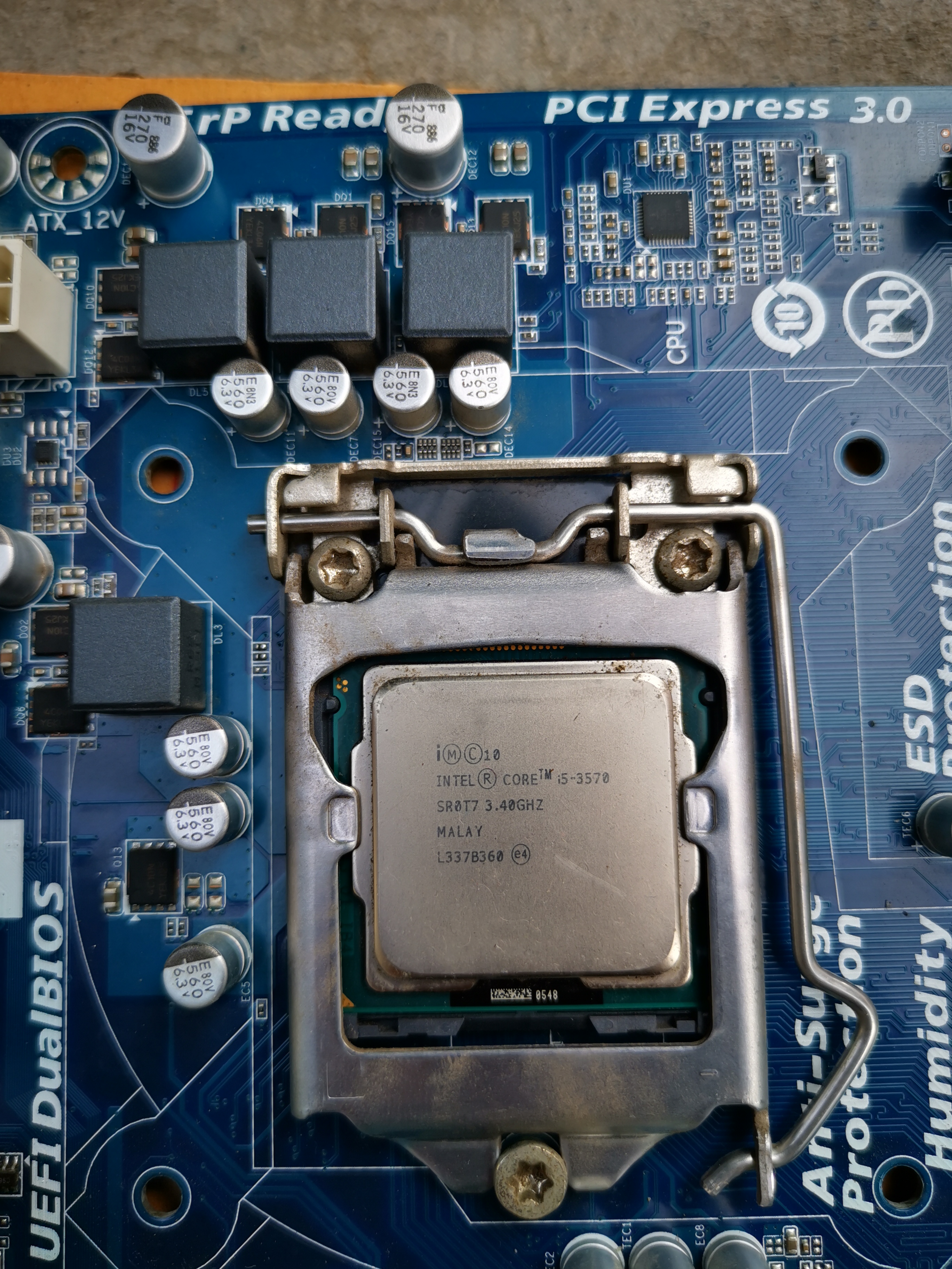 ขายยกเซ็ต บอร์ด + ซีพียู + Ram