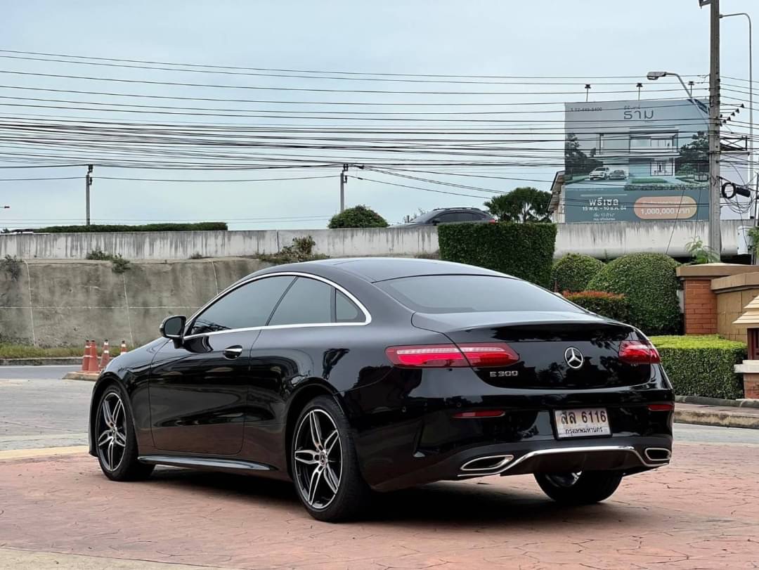 Mercedes BENZ E300 Coupe 2.0 AMG Dynamic ปี 2018