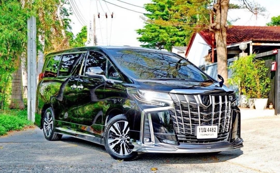 Toyota Alphard SC Package ปี 2021