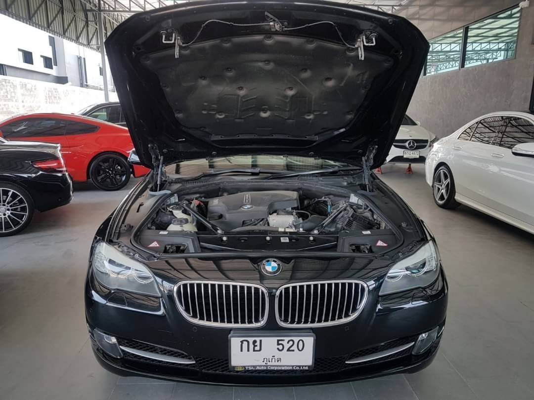 BMW 520i ปี 2012