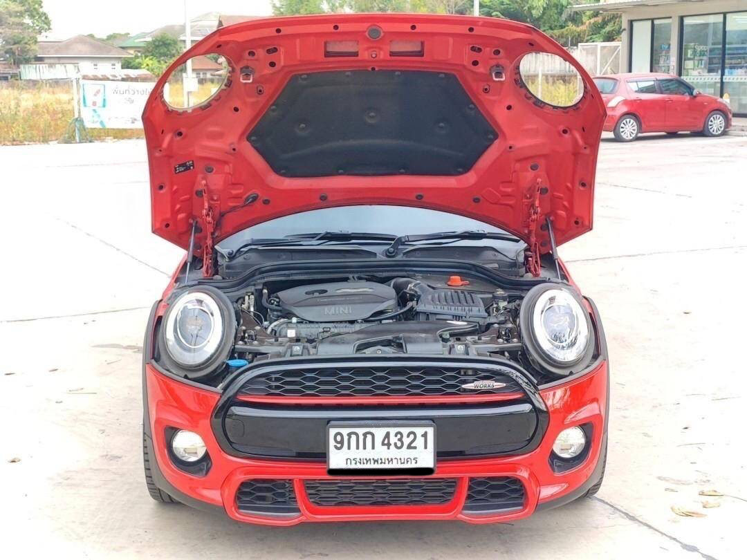 Mini Cooper S F56 JCW Look ปี 2017 จดปี 2018