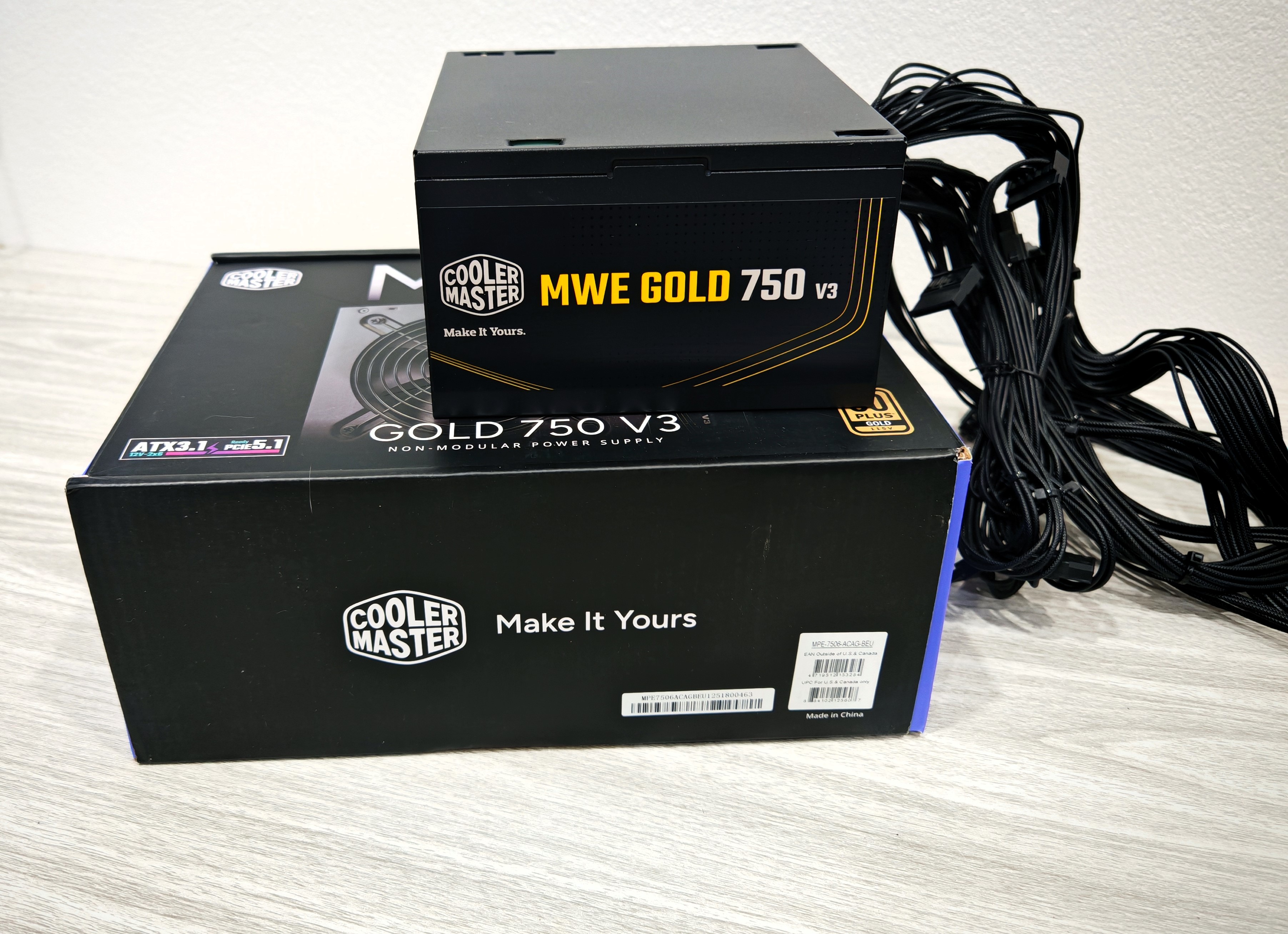 PSU CoolerMater MWE Gold V3 750W NM FR (80+ GOLD)