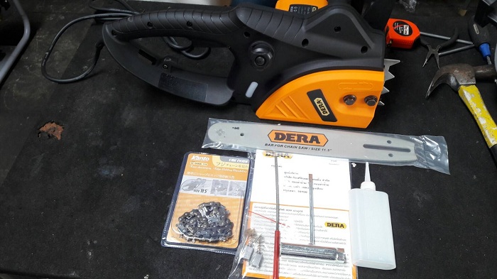 เลื่อยยนต์ไฟฟ้า ยี่ห้อ dera บาร์ 11.5นิ้ว