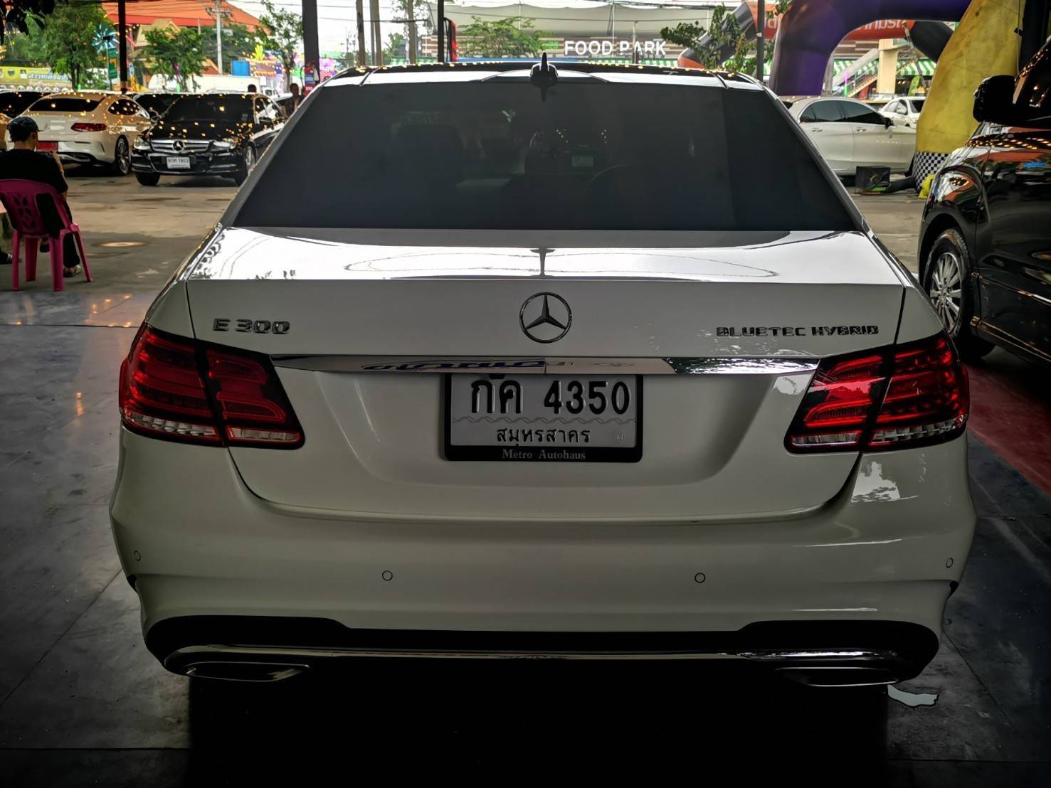 Mercedes-Benz E300 AMG Bluetec Hybrid ปี 2014