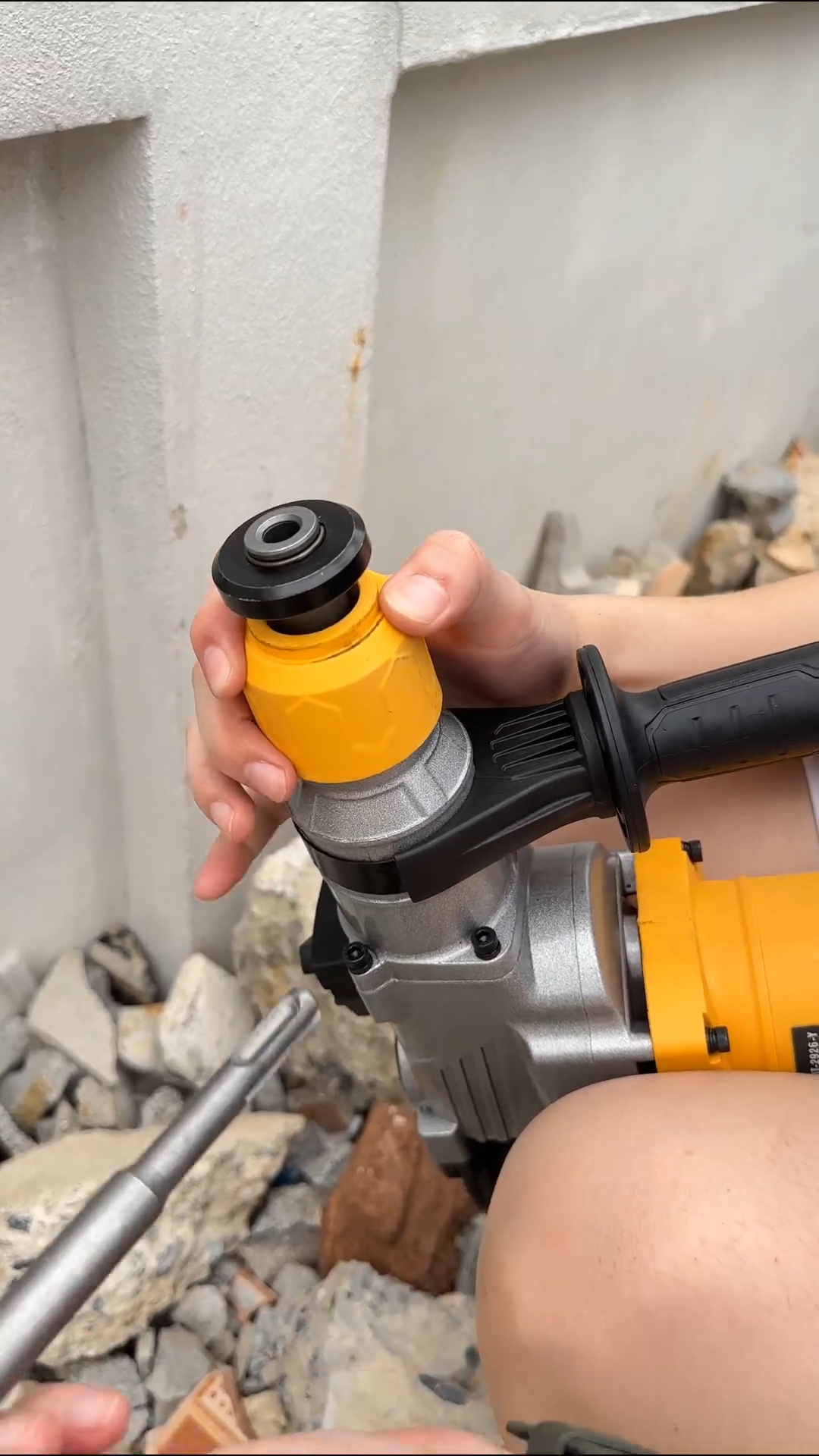 สว่านสกัด 2 ระบบ ยี่ห้อ AKITA รุ่น AKT-2926-Y