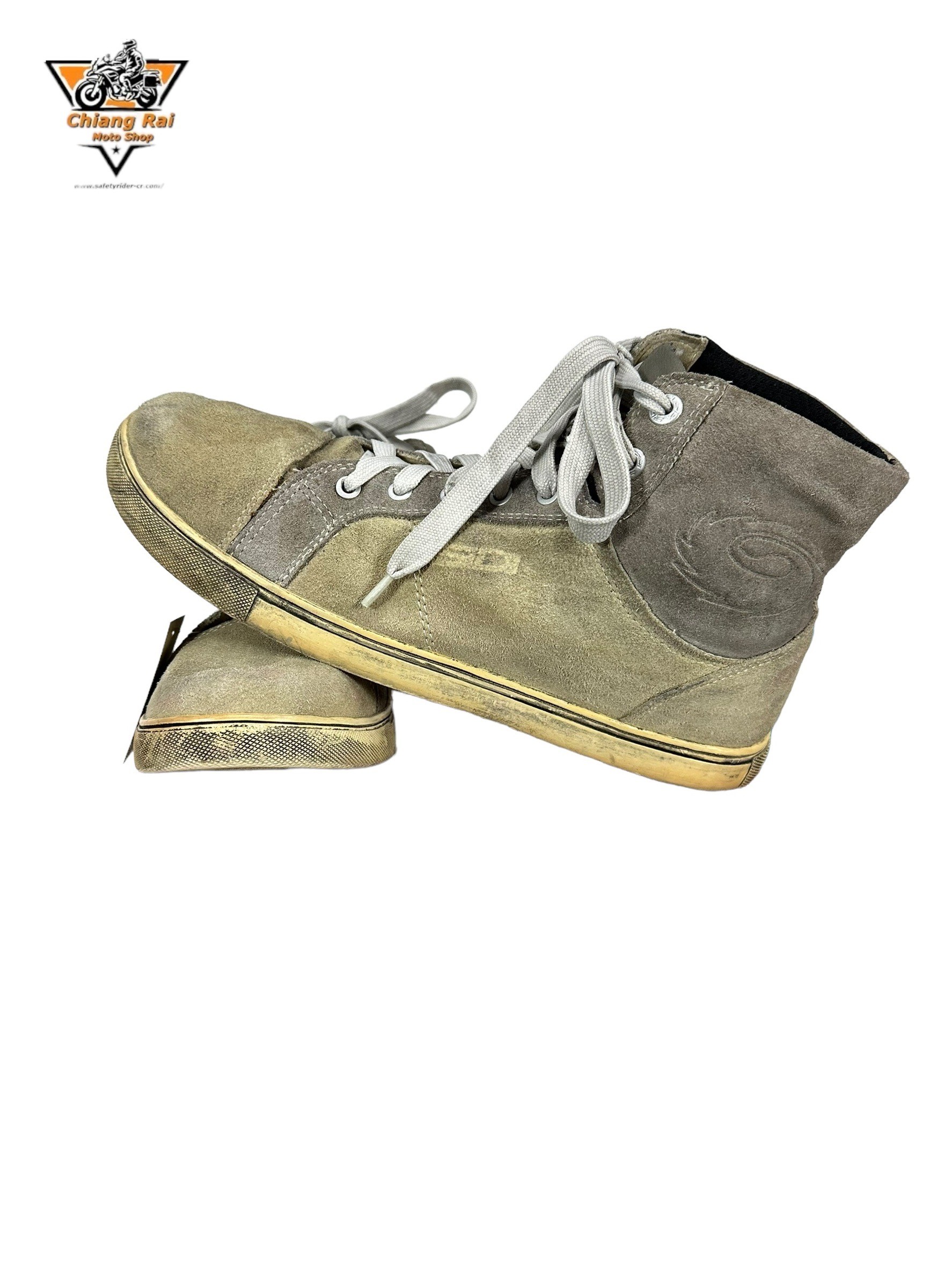 รองเท้าขี่มอเตอร์ไซด์( มือสอง) RCBS-631 Size ขนาดจากป้าย 44:EUR / 9:UK / 27.1:Cm.(SiDi)