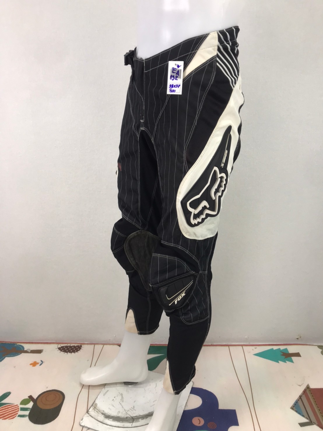กางเกงขี่มอเตอร์ไซด์ ( มือสอง ) E&A 132 : เอว 28-30" ยาว 27" ** FOX **
