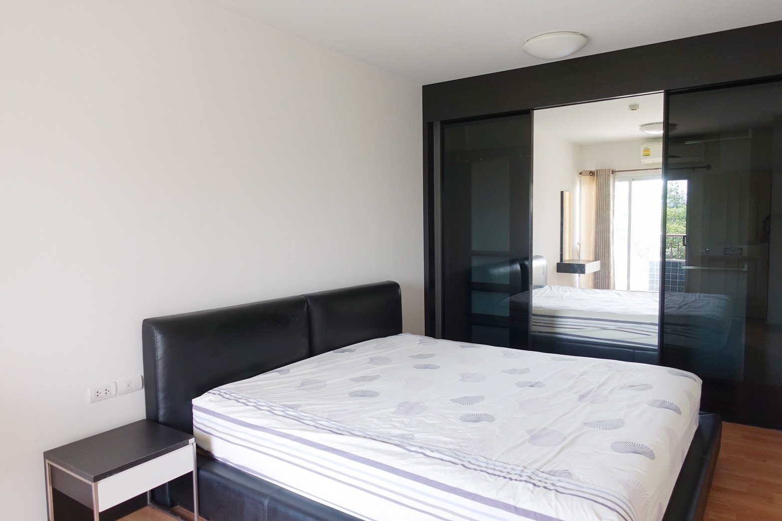 ขาย City Home Condo ( รถไฟฟ้าบางกระสอ )