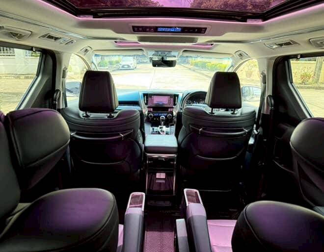 Toyota Vellfire 2.5 ZG Edition ปี 2019