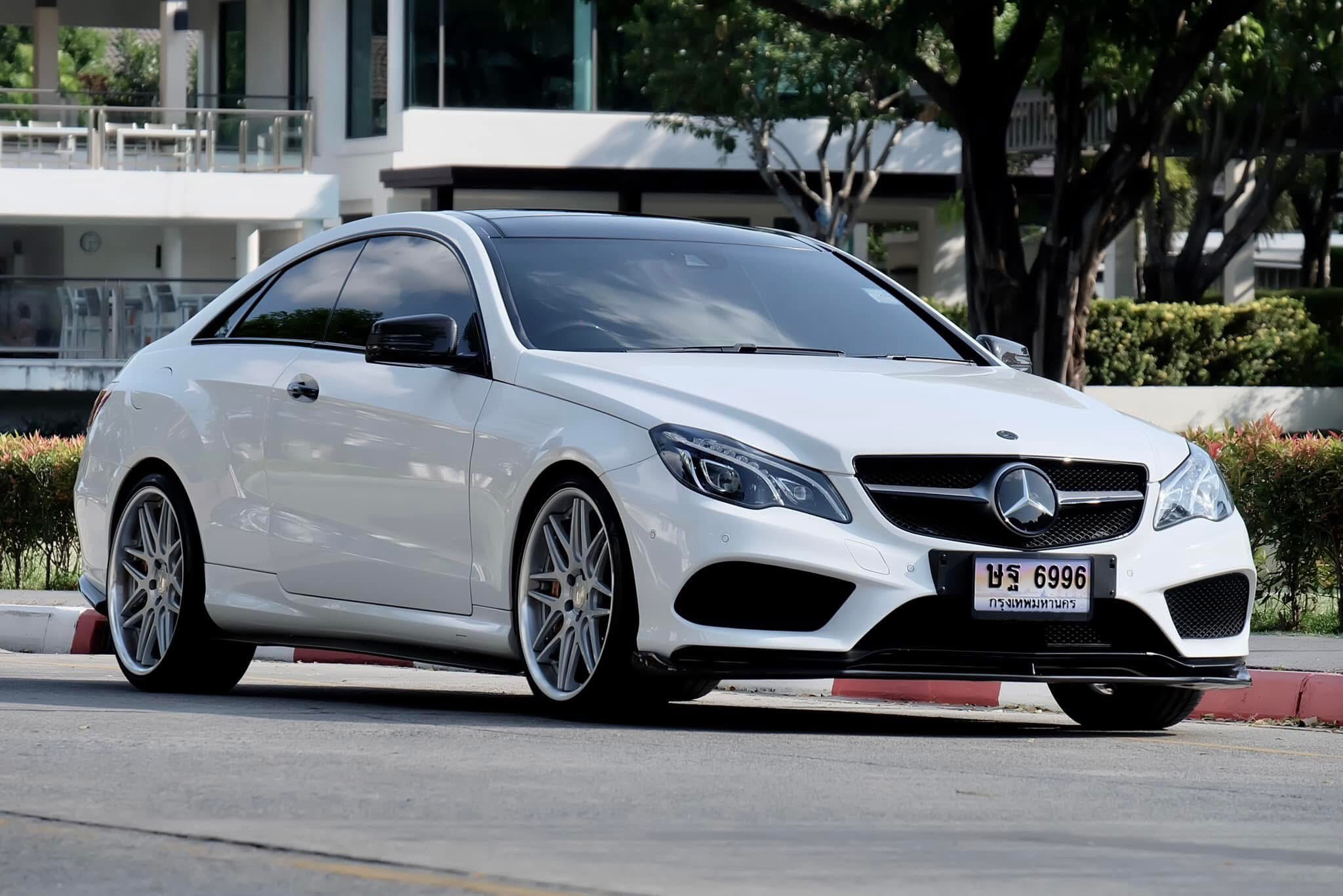 Mercedes Benz E200 Facelift AMG Dynamic ปี 2014