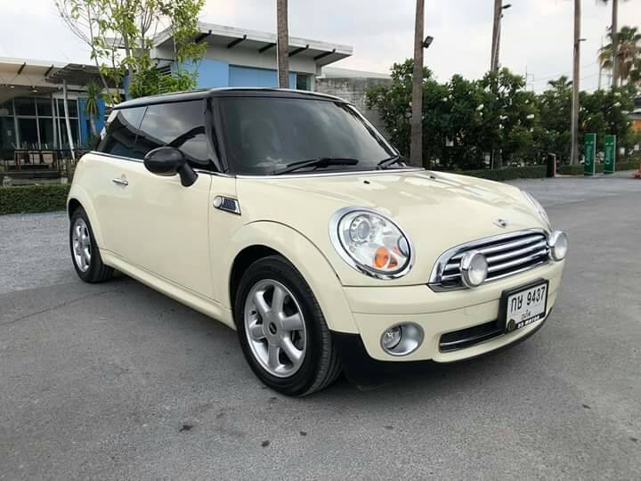 Mini Cooper RHD ปี 2010