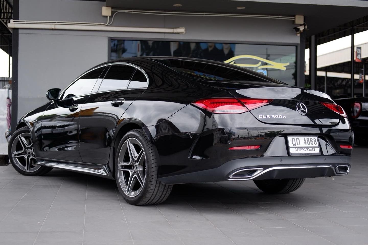 Mercedes-Benz CLS300d AMG Premium Top สุด ปี 2021