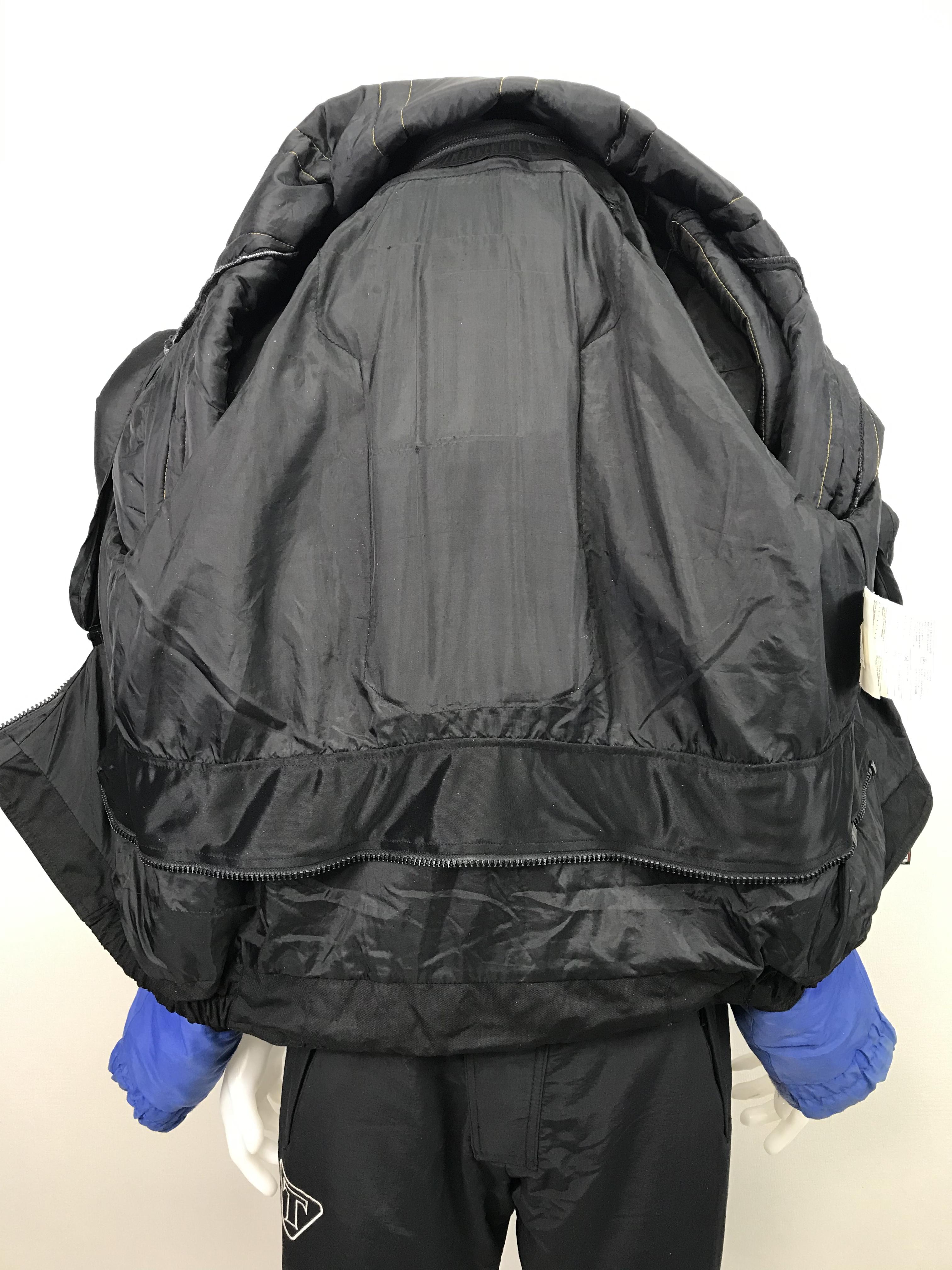 เสื้อขี่มอเตอร์ไซด์( มือสอง) RCS 617: อก 50" ยาว 24" ** SHOEI**