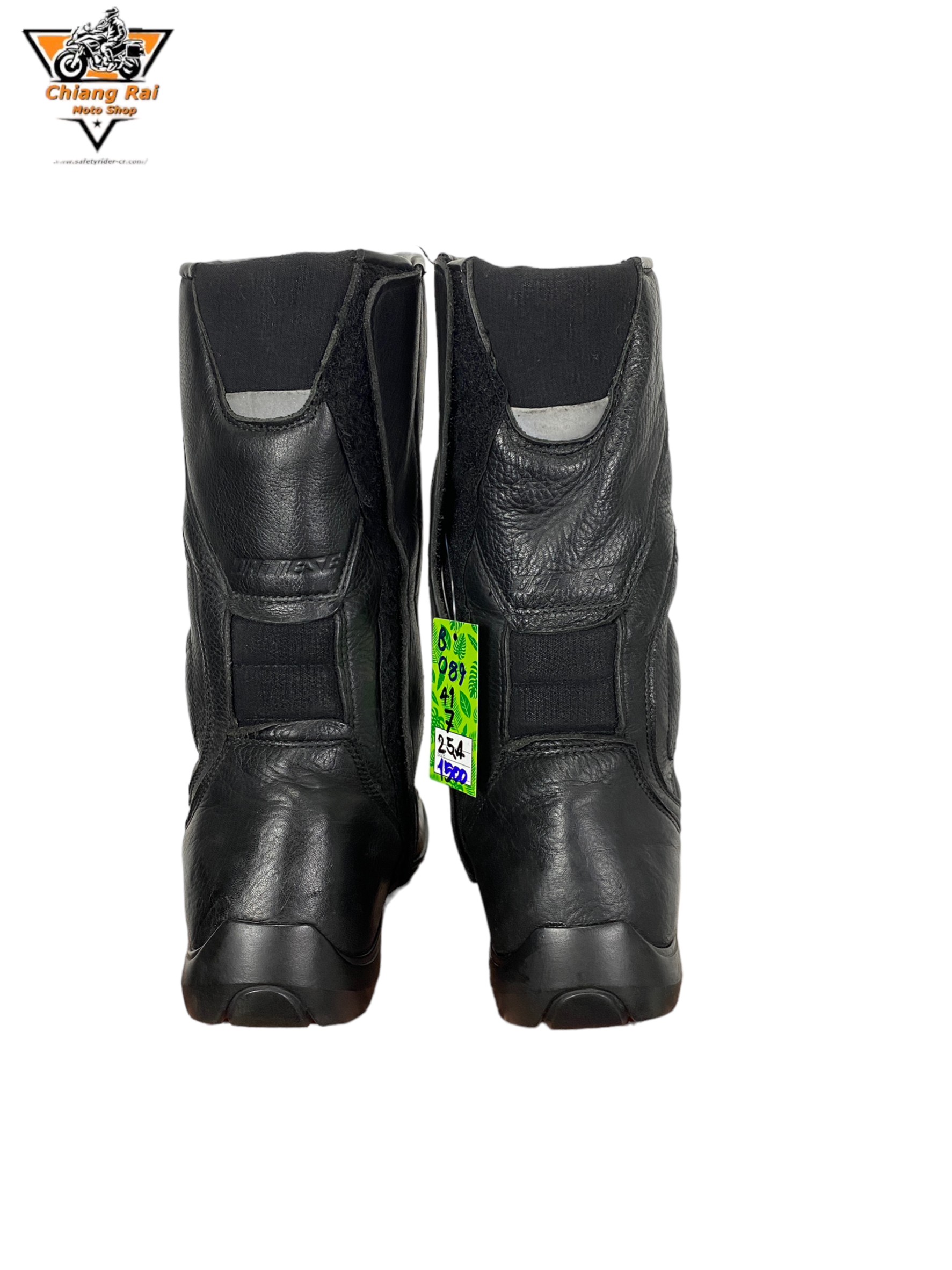รองเท้าขี่มอเตอร์ไซด์( มือสอง) RCBS-089 Size ขนาดจากป้าย 41:EUR / 7:UK / 25.4:Cm.(dainese)
