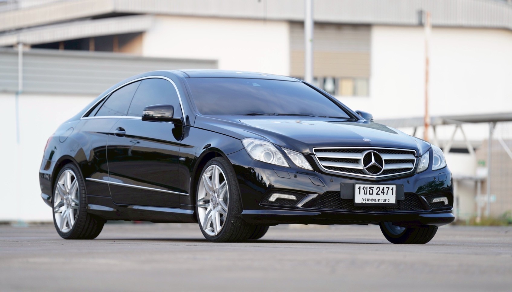 Mercedes Benz E200 Coupe ปี 2012