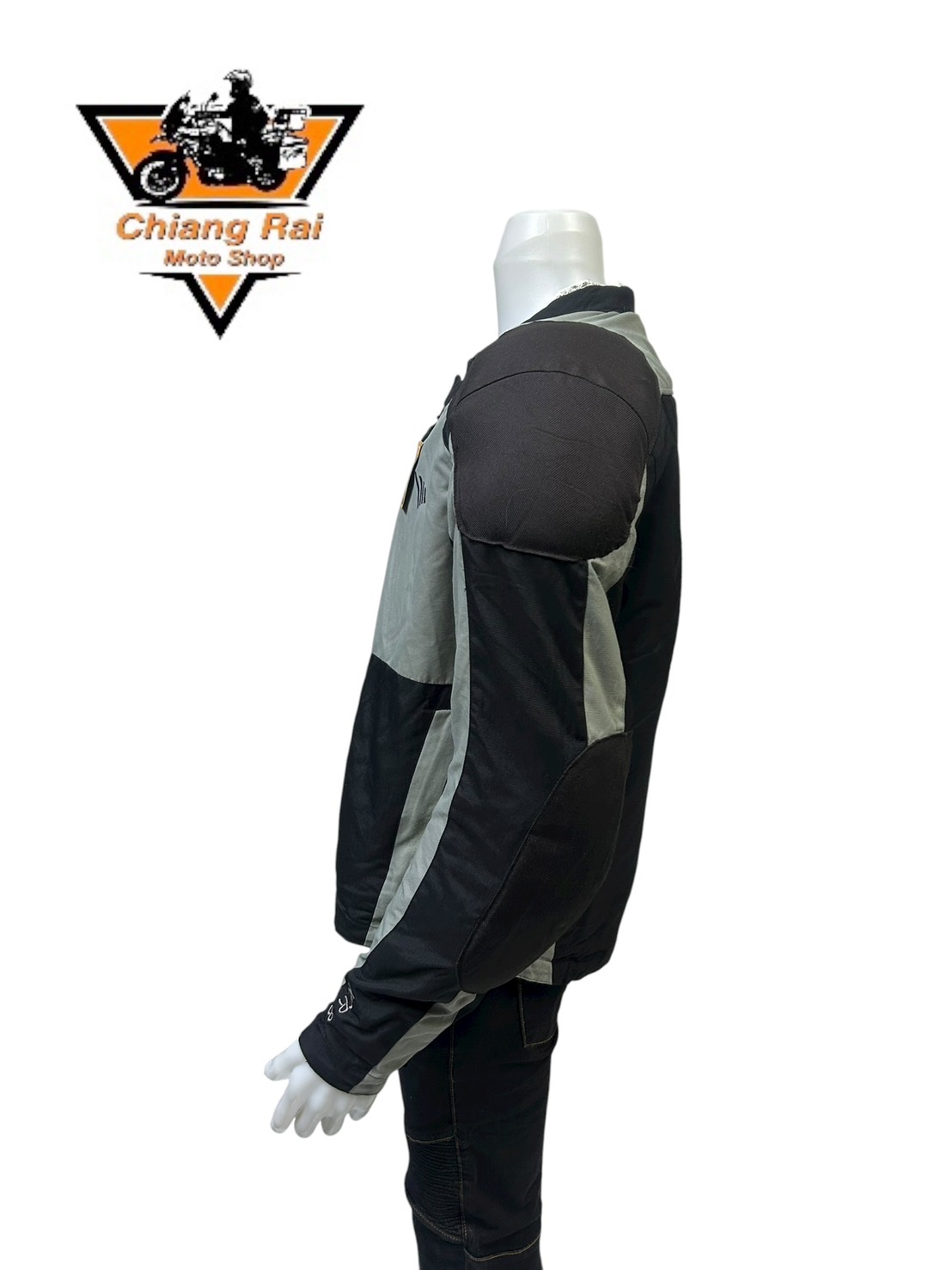 เสื้อขี่มอเตอร์ไซด์( มือสอง) CRSB 070 : อก 48" ยาว 25" (L) **Crivit**