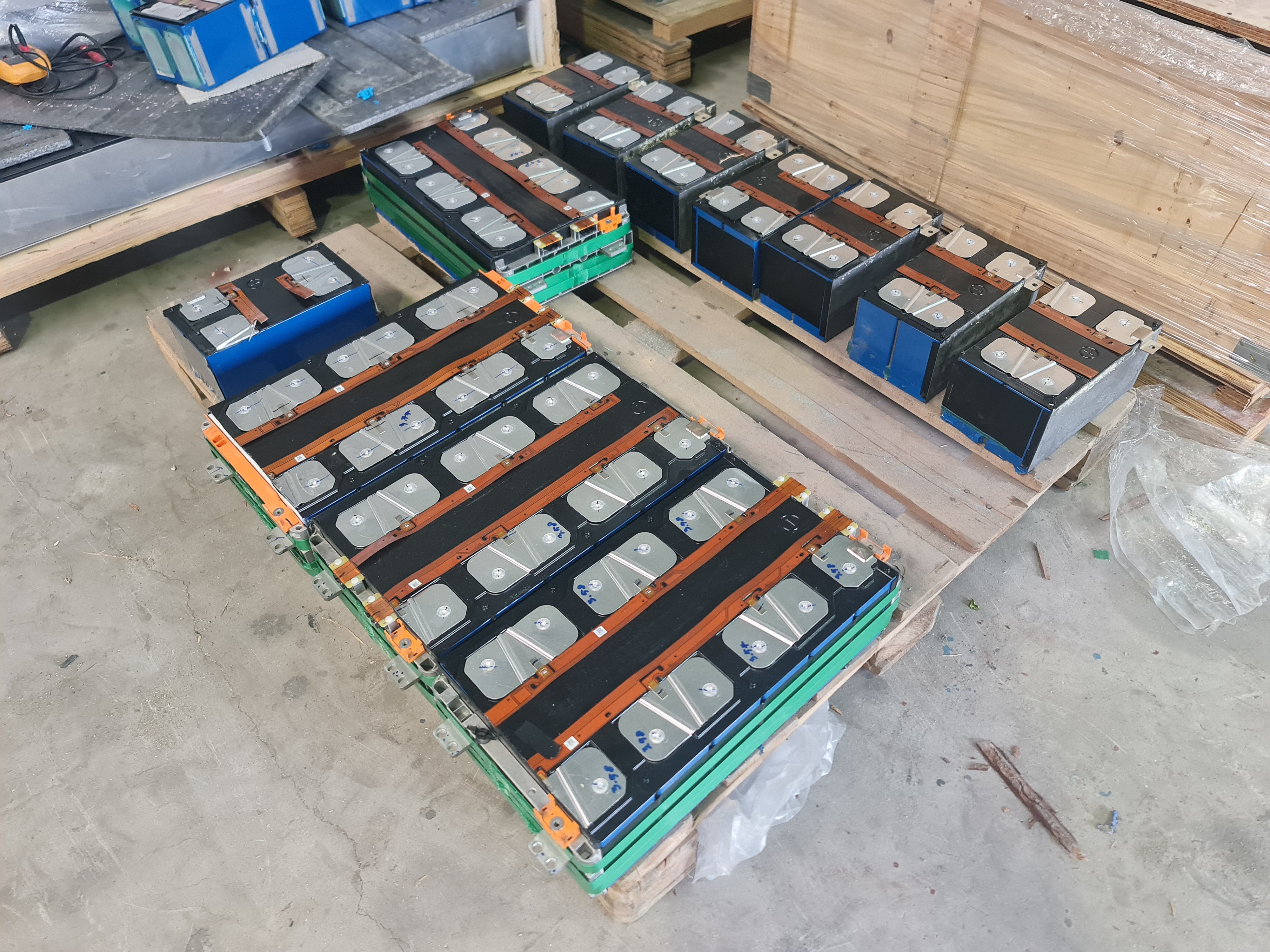 CATL NMC 288Ah สำหรับรถยกไฟฟ้า โฟล์คลิฟท์ไฟฟ้า ประกอบทำ 24v 48v