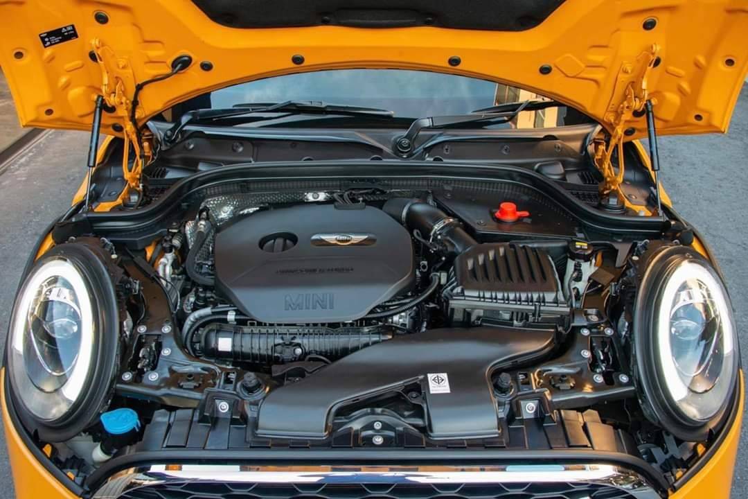 Mini F56 Cooper S 2.0 turbo ปี 2016