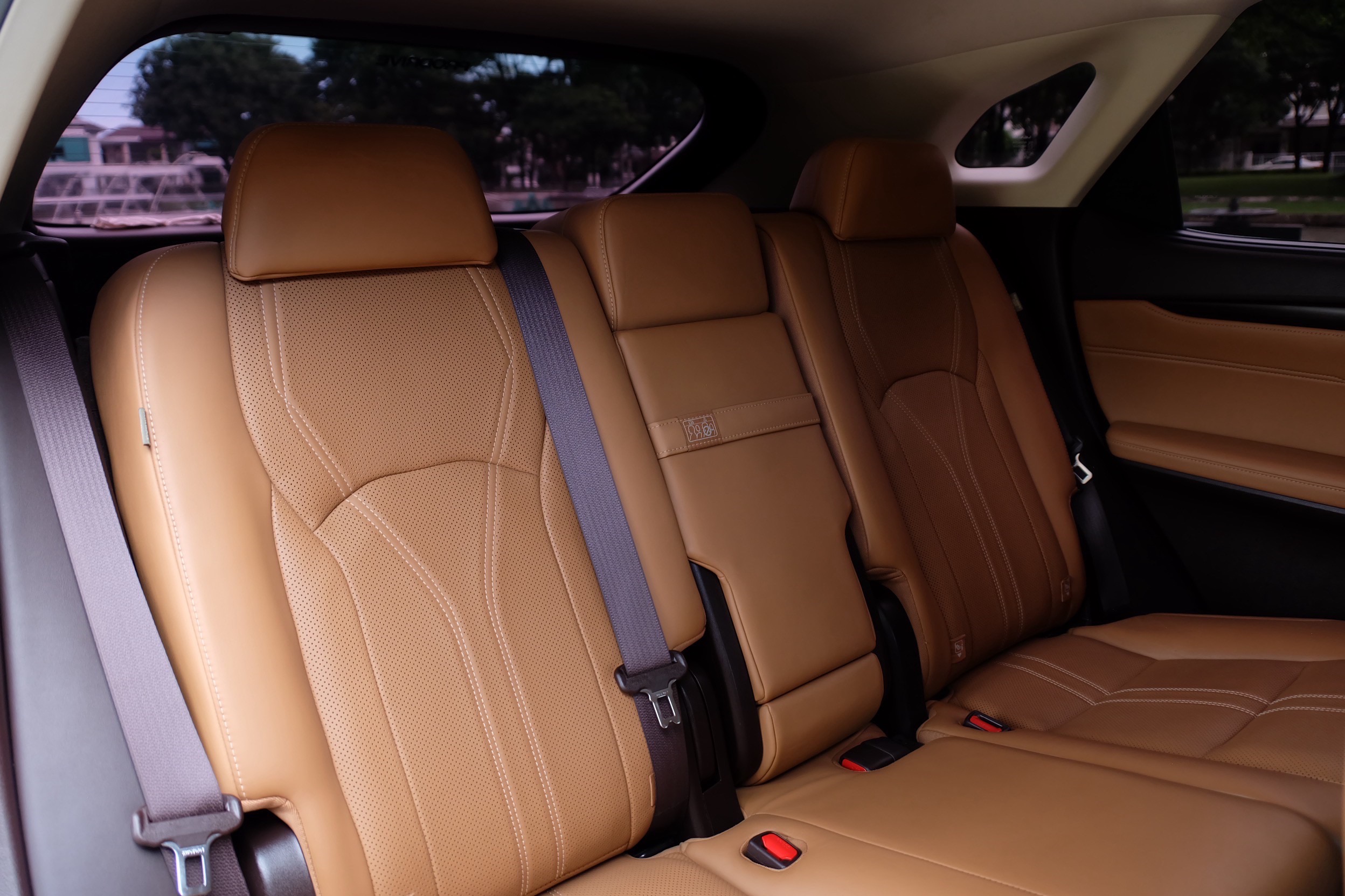 Lexus RX200T 2.0 Turbo Premium ปี 2017