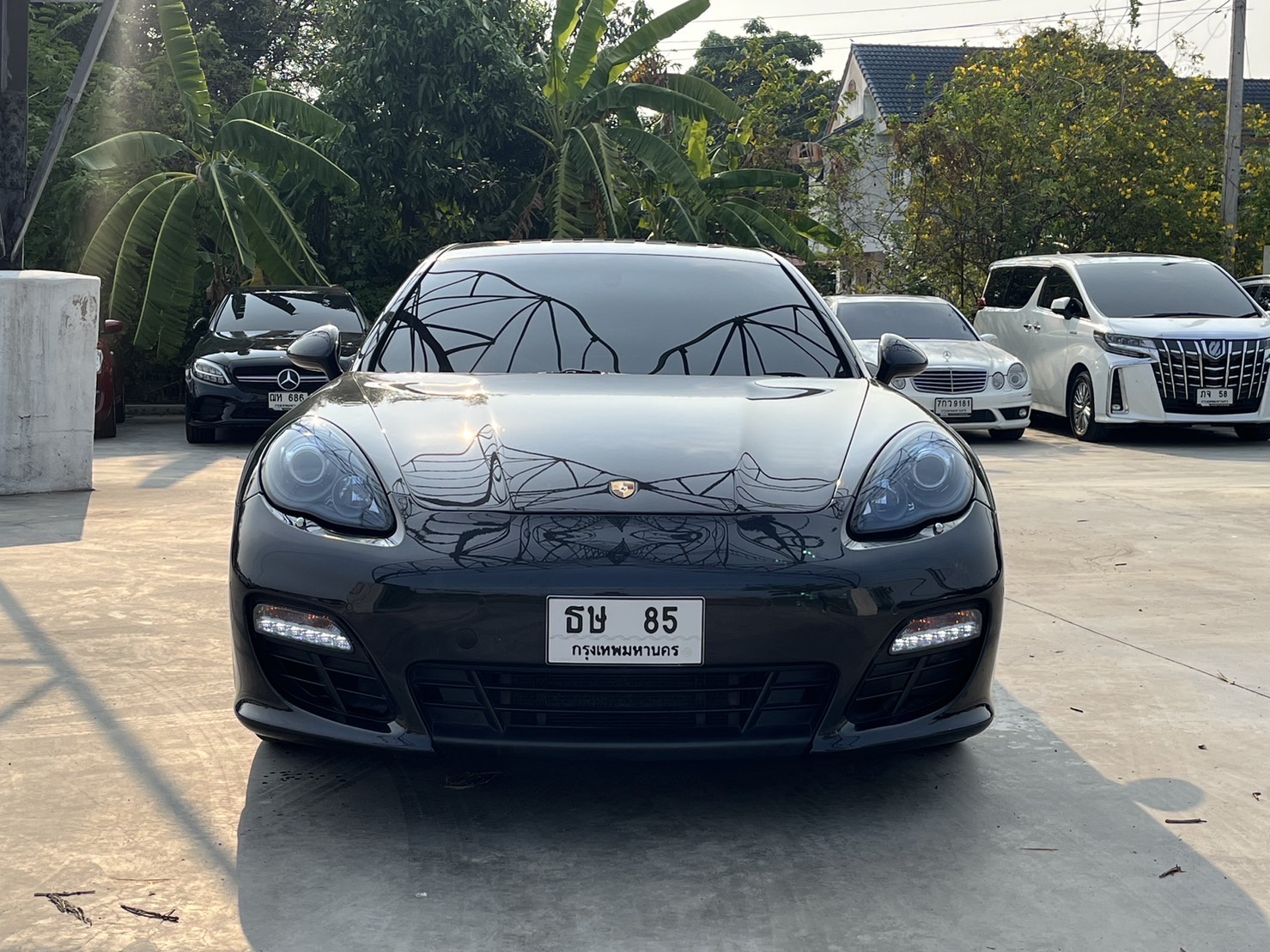 Porsche Panamera 3.0 S E-hybrid sedan สีดำ ปี 2012